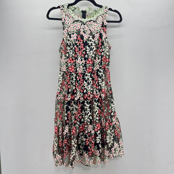 HD in Paris Dresses & Skirts - HD in Paris Emilia Dress 4P Blk Floral Embroidered‎ Mesh Fit Flare Anthropologie